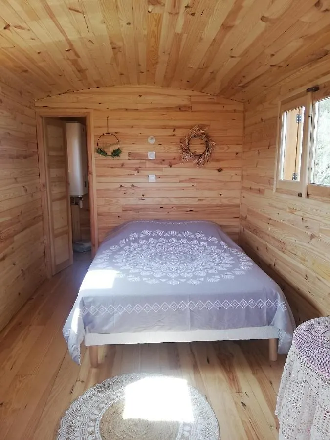 Villa Roulotte En Bois à Fuveau 0*,